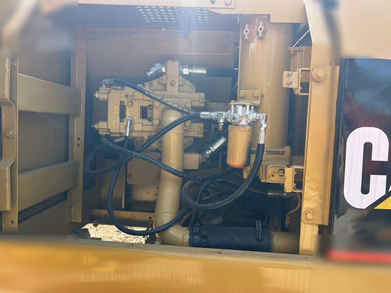 CATERPILLAR 320BL - Rupsgraafmachine: afbeelding 5 CATERPILLAR 320BL - Rupsgraafmachine: afbeelding 5