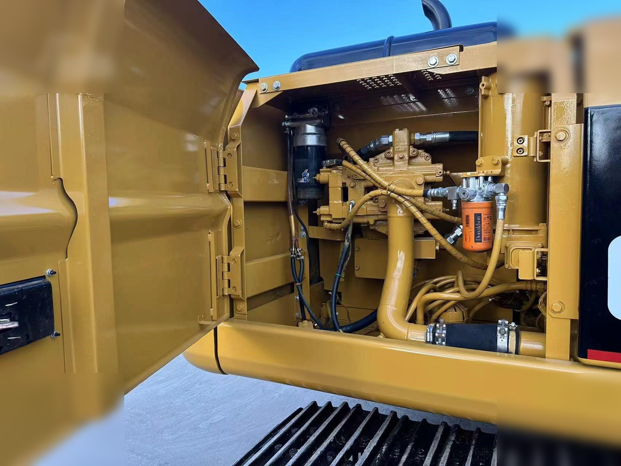 Rupsgraafmachine CATERPILLAR 320BL: afbeelding 7