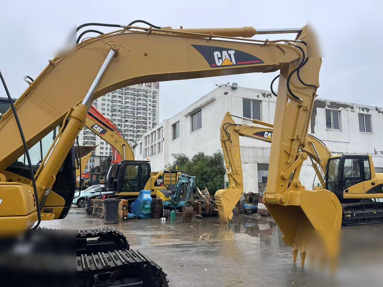 CATERPILLAR 320CL - Rupsgraafmachine: afbeelding 4 CATERPILLAR 320CL - Rupsgraafmachine: afbeelding 4