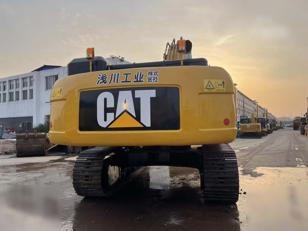 CATERPILLAR 330D - Rupsgraafmachine: afbeelding 3 CATERPILLAR 330D - Rupsgraafmachine: afbeelding 3