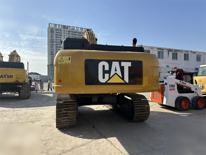 CATERPILLAR 330D - Rupsgraafmachine: afbeelding 2 CATERPILLAR 330D - Rupsgraafmachine: afbeelding 2