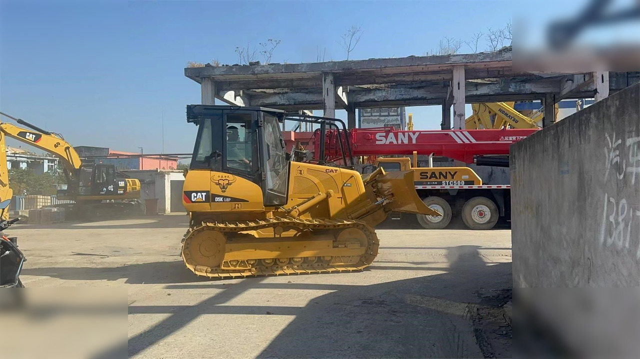 CATERPILLAR D5K LGP - Bulldozer: afbeelding 1 CATERPILLAR D5K LGP - Bulldozer: afbeelding 1