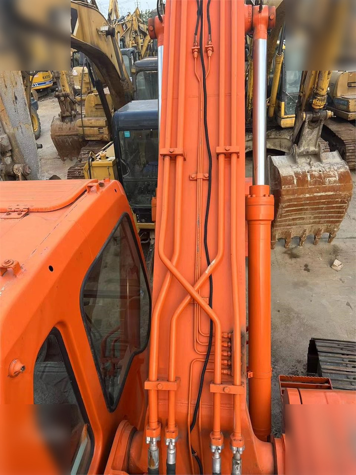 DOOSAN DH220 LC-7 - Rupsgraafmachine: afbeelding 5 DOOSAN DH220 LC-7 - Rupsgraafmachine: afbeelding 5