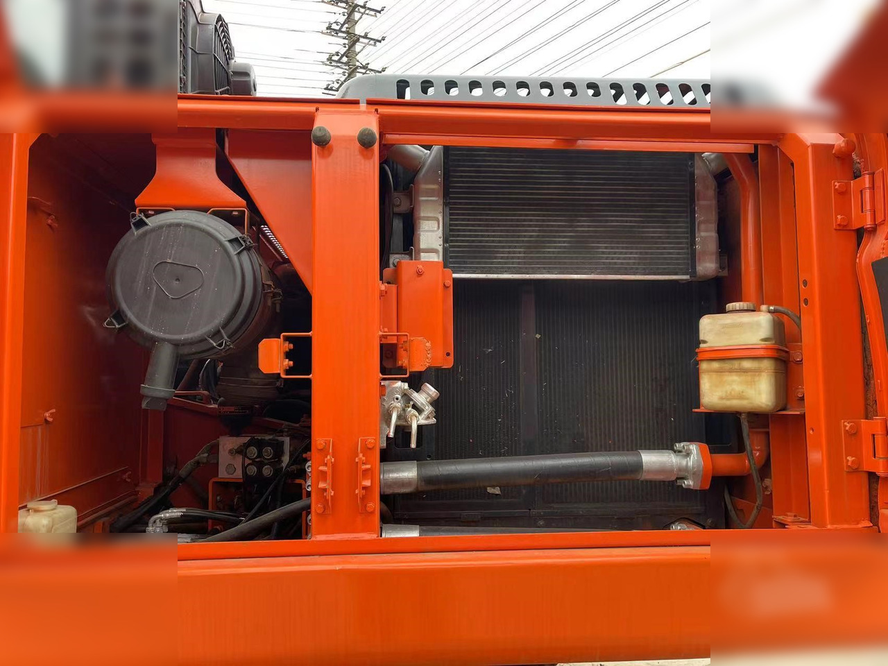 DOOSAN DX225 LC - Rupsgraafmachine: afbeelding 3 DOOSAN DX225 LC - Rupsgraafmachine: afbeelding 3