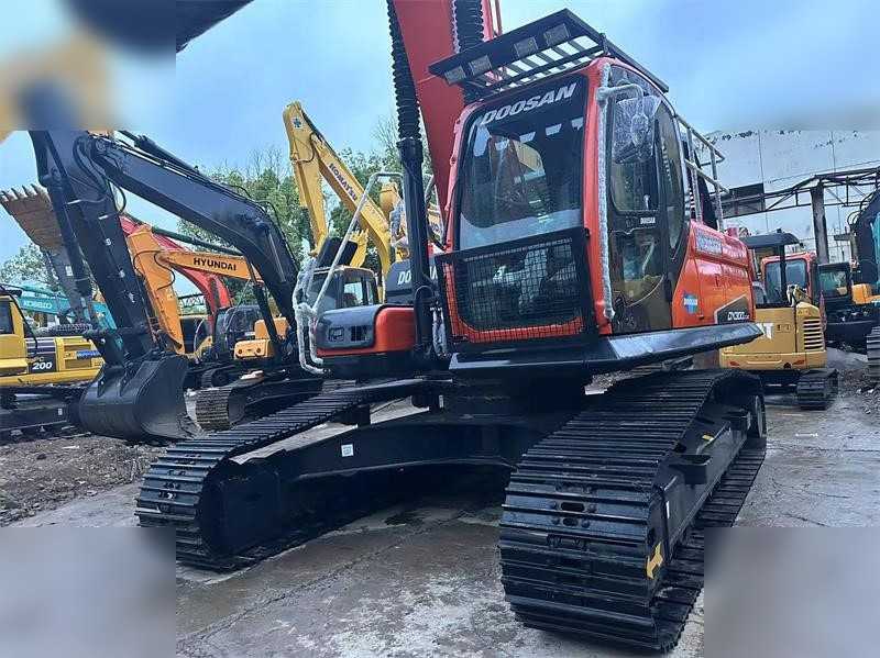 DOOSAN DX300 LC-9C - Rupsgraafmachine: afbeelding 4 DOOSAN DX300 LC-9C - Rupsgraafmachine: afbeelding 4