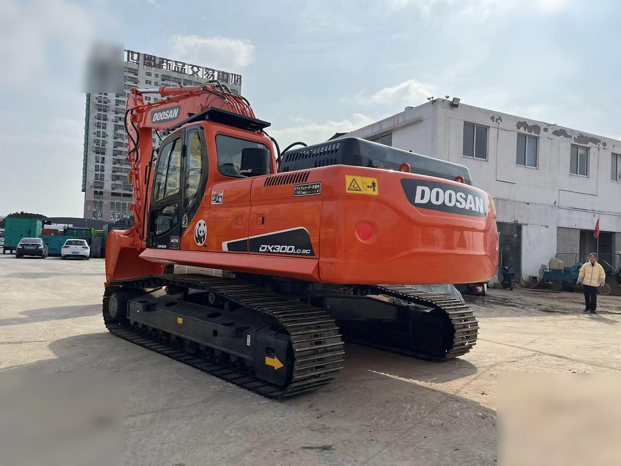 DOOSAN DX300 LC-9C - Rupsgraafmachine: afbeelding 3 DOOSAN DX300 LC-9C - Rupsgraafmachine: afbeelding 3