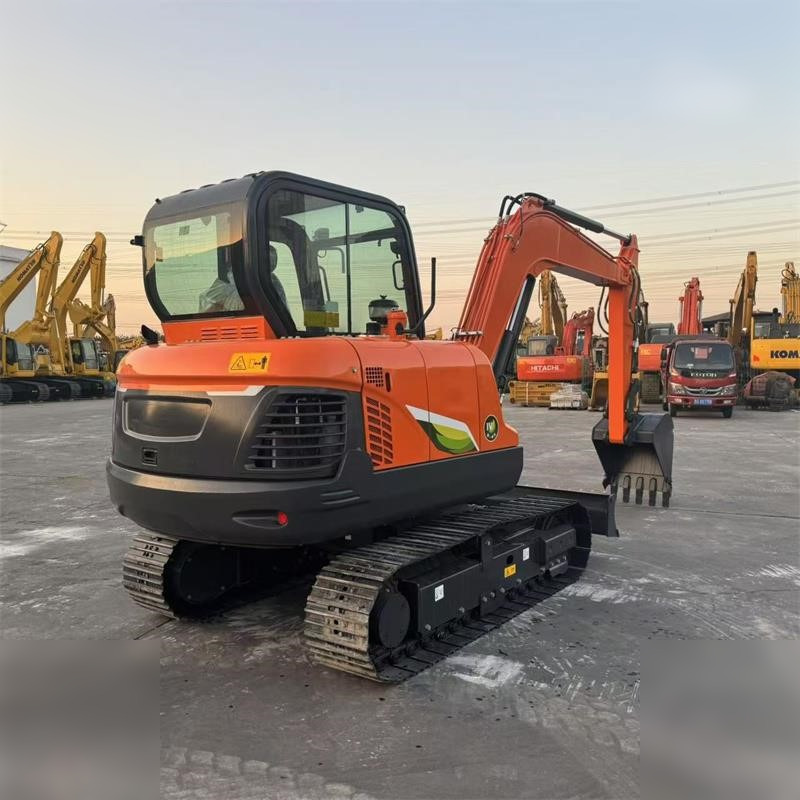 DOOSAN DX60E-10N - Rupsgraafmachine: afbeelding 3 DOOSAN DX60E-10N - Rupsgraafmachine: afbeelding 3