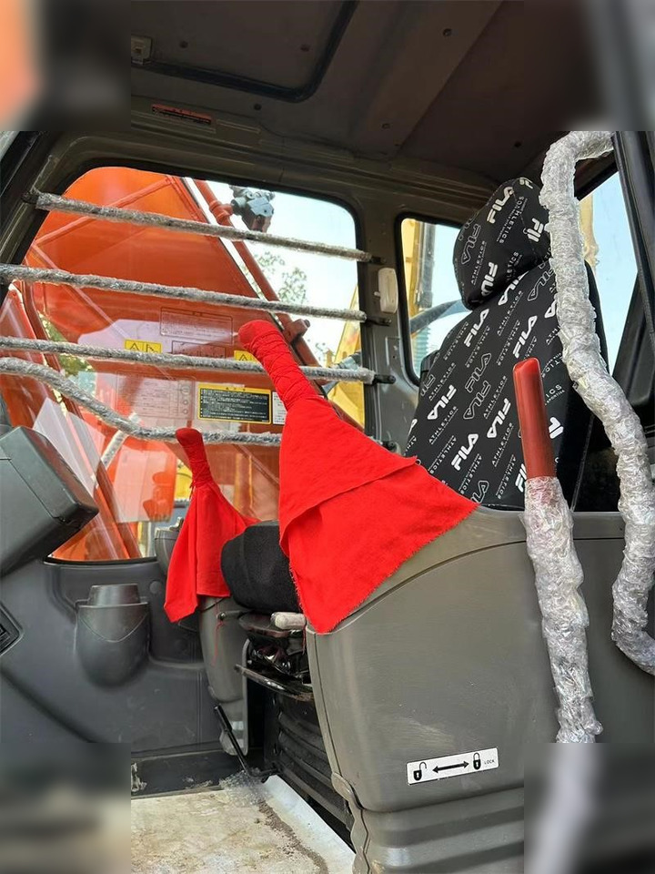 Rupsgraafmachine HITACHI ZX200: afbeelding 6