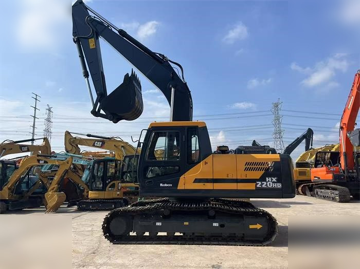 HYUNDAI HX220HD - Rupsgraafmachine: afbeelding 4 HYUNDAI HX220HD - Rupsgraafmachine: afbeelding 4
