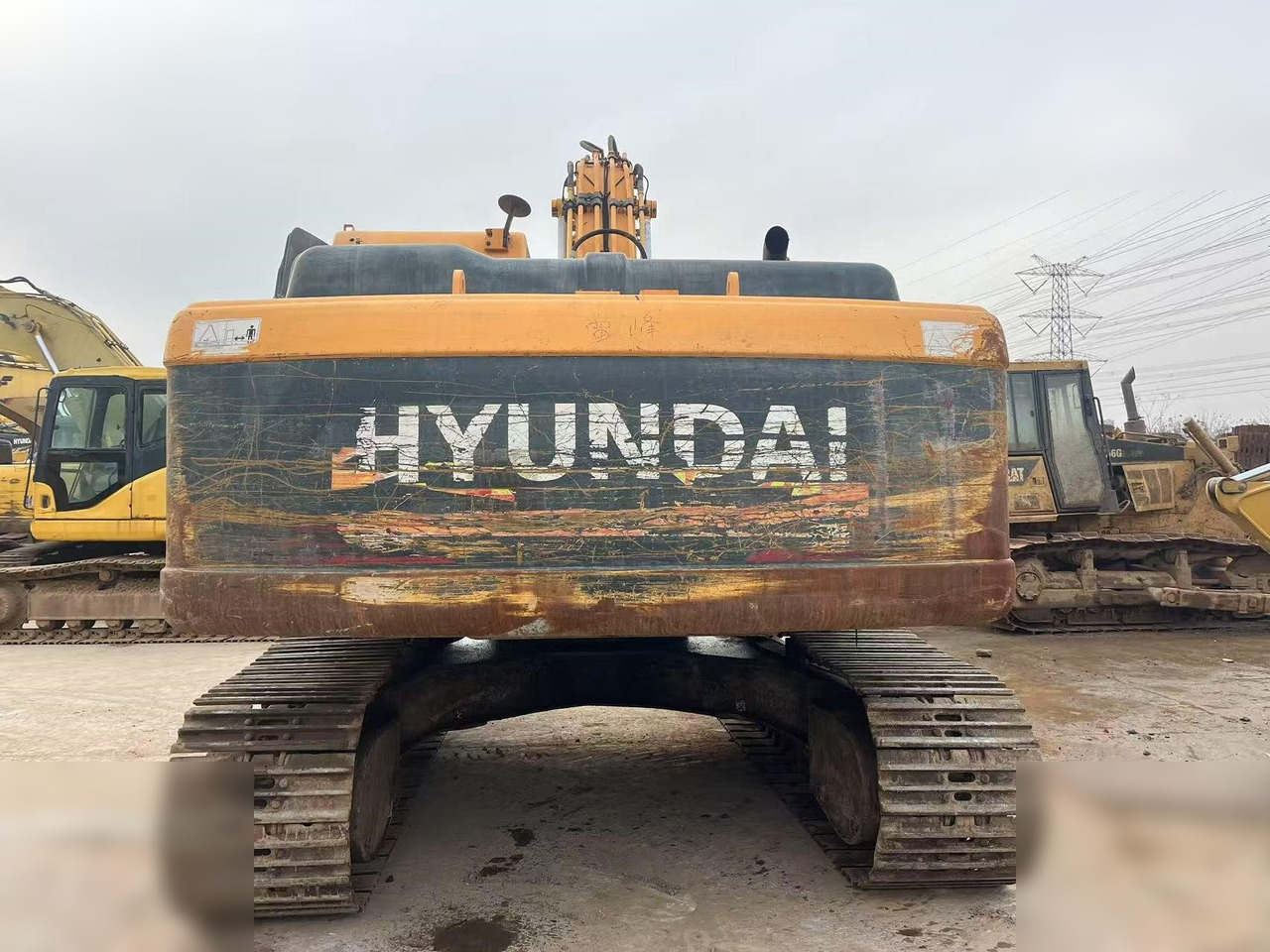 HYUNDAI ROBEX 220 LC-9S - Rupsgraafmachine: afbeelding 2 HYUNDAI ROBEX 220 LC-9S - Rupsgraafmachine: afbeelding 2