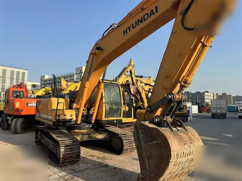 HYUNDAI ROBEX 220 LC-9S - Rupsgraafmachine: afbeelding 4 HYUNDAI ROBEX 220 LC-9S - Rupsgraafmachine: afbeelding 4