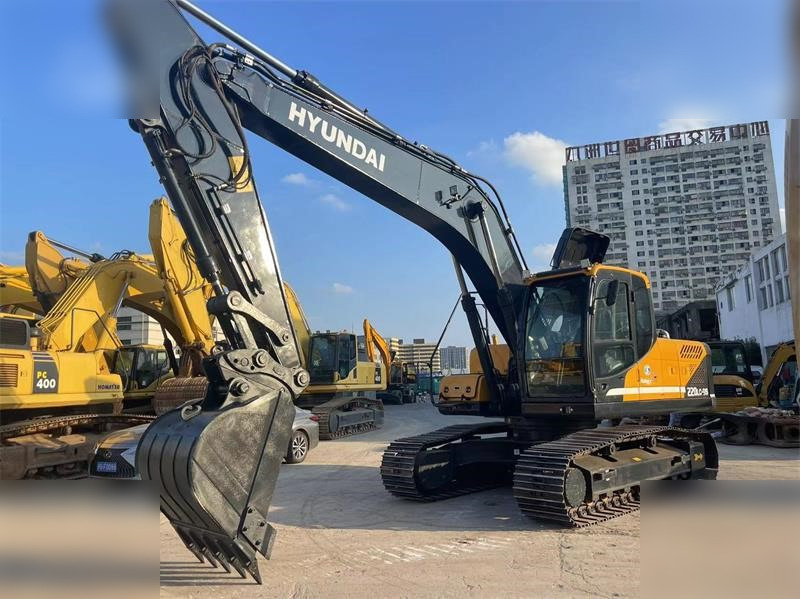 HYUNDAI ROBEX 220 LC-9S - Rupsgraafmachine: afbeelding 4 HYUNDAI ROBEX 220 LC-9S - Rupsgraafmachine: afbeelding 4