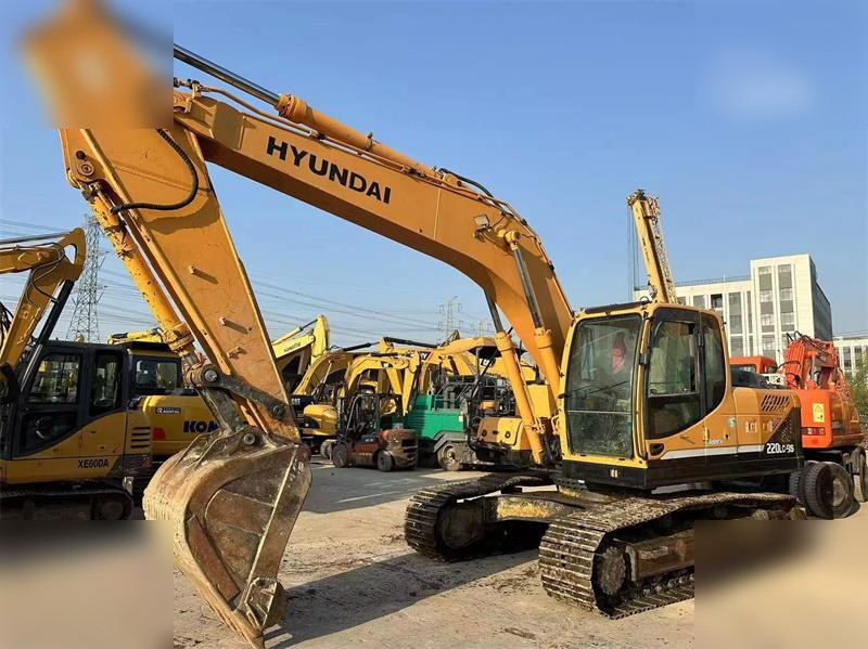 HYUNDAI ROBEX 220 LC-9S - Rupsgraafmachine: afbeelding 5 HYUNDAI ROBEX 220 LC-9S - Rupsgraafmachine: afbeelding 5