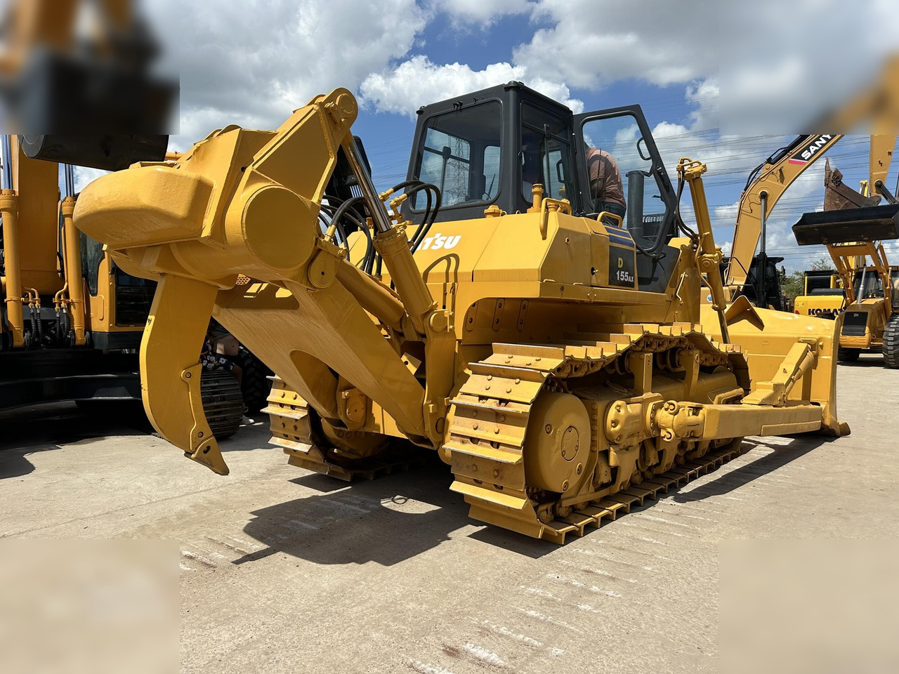 KOMATSU D155A-5 - Bulldozer: afbeelding 4 KOMATSU D155A-5 - Bulldozer: afbeelding 4