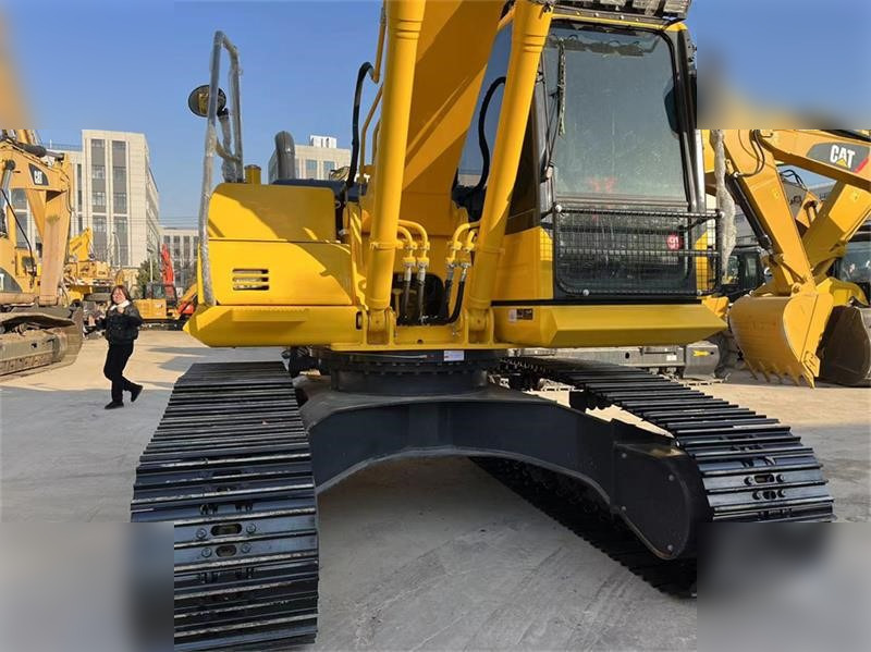 KOMATSU PC200-8N1 - Rupsgraafmachine: afbeelding 4 KOMATSU PC200-8N1 - Rupsgraafmachine: afbeelding 4