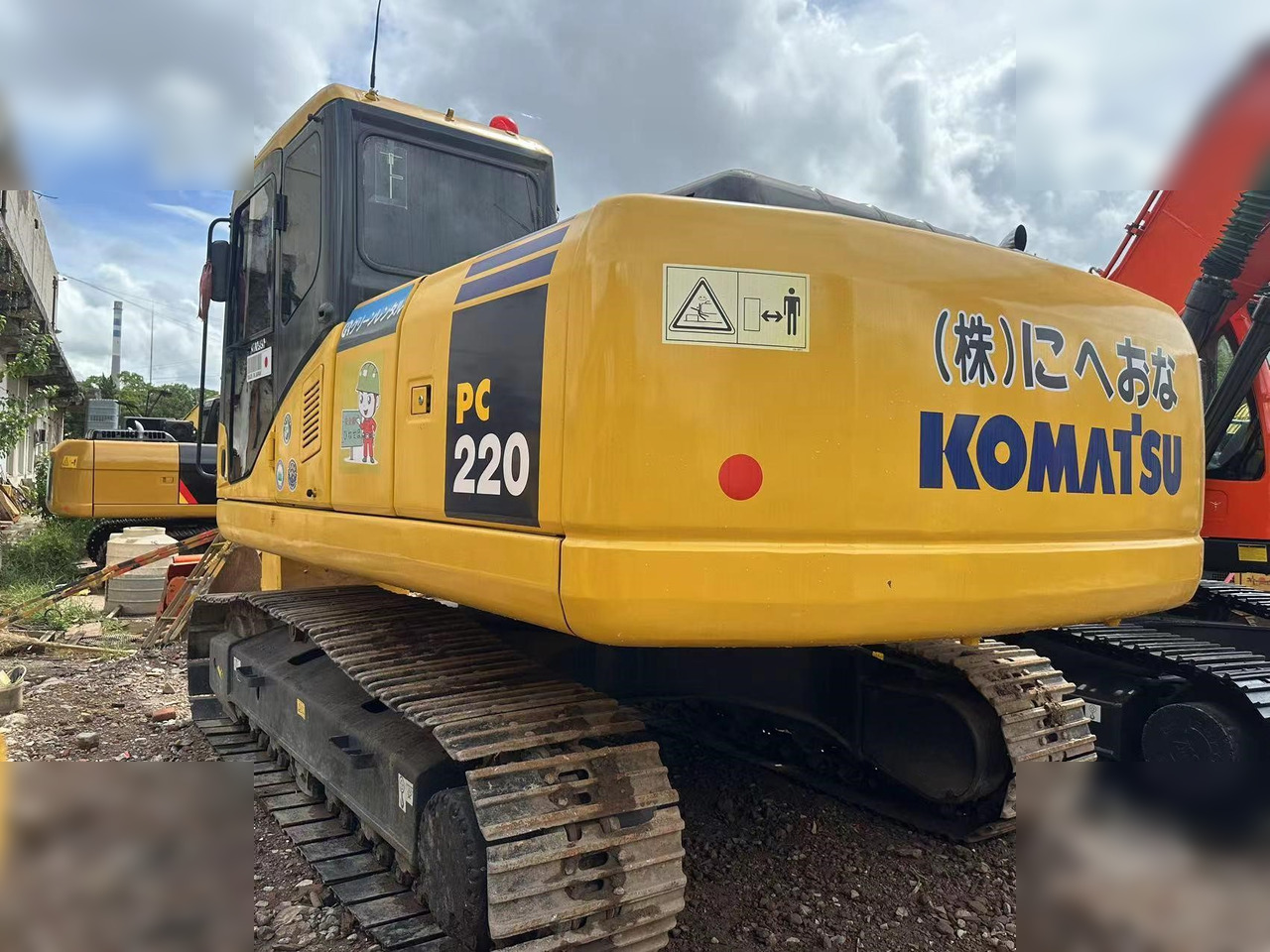 KOMATSU PC220-7 - Rupsgraafmachine: afbeelding 2 KOMATSU PC220-7 - Rupsgraafmachine: afbeelding 2
