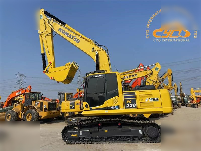 KOMATSU PC220-8 - Rupsgraafmachine: afbeelding 3 KOMATSU PC220-8 - Rupsgraafmachine: afbeelding 3