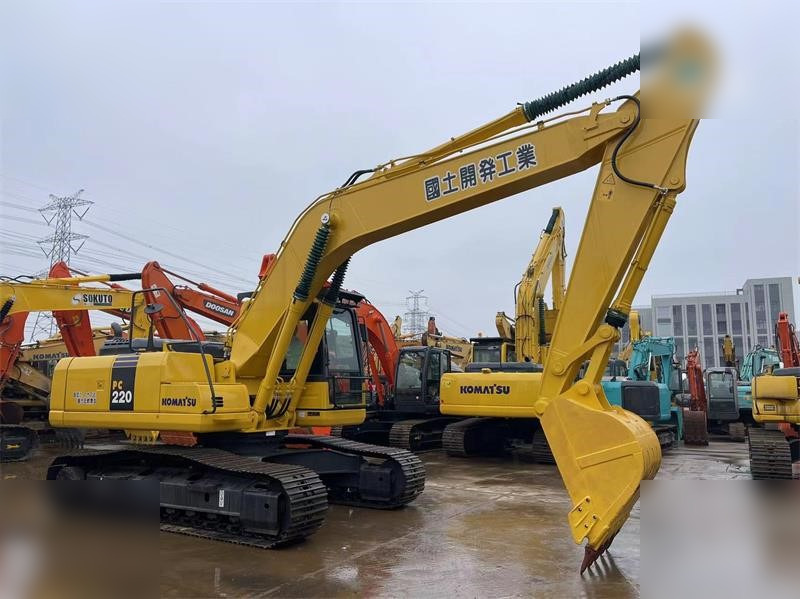 KOMATSU PC220-8 - Rupsgraafmachine: afbeelding 5 KOMATSU PC220-8 - Rupsgraafmachine: afbeelding 5