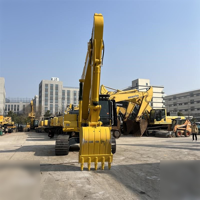 KOMATSU PC220-8 - Rupsgraafmachine: afbeelding 5 KOMATSU PC220-8 - Rupsgraafmachine: afbeelding 5