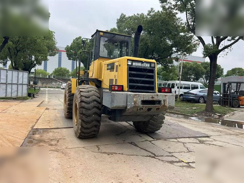 KOMATSU WA320-3 - Wiellader: afbeelding 4 KOMATSU WA320-3 - Wiellader: afbeelding 4