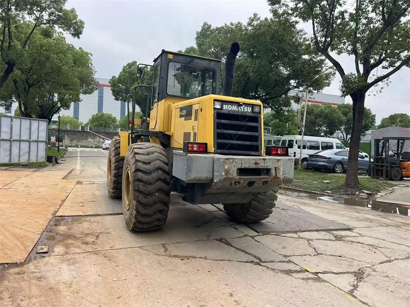 KOMATSU WA320-3 - Wiellader: afbeelding 4 KOMATSU WA320-3 - Wiellader: afbeelding 4