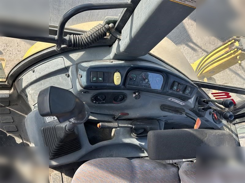 Graaflaadmachine NEW HOLLAND LB95B-4PT: afbeelding 7