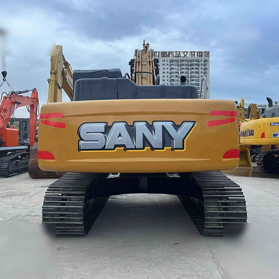 SANY SY215C - Rupsgraafmachine: afbeelding 3 SANY SY215C - Rupsgraafmachine: afbeelding 3