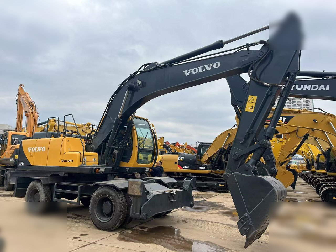 VOLVO EW170 - Mobiele graafmachine: afbeelding 4 VOLVO EW170 - Mobiele graafmachine: afbeelding 4