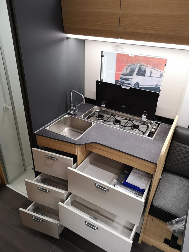 Half integraal camper Adria Coral ALL-IN 650 DL*SOLAR*MARKISE*NAVI*SOFORT*: afbeelding 15