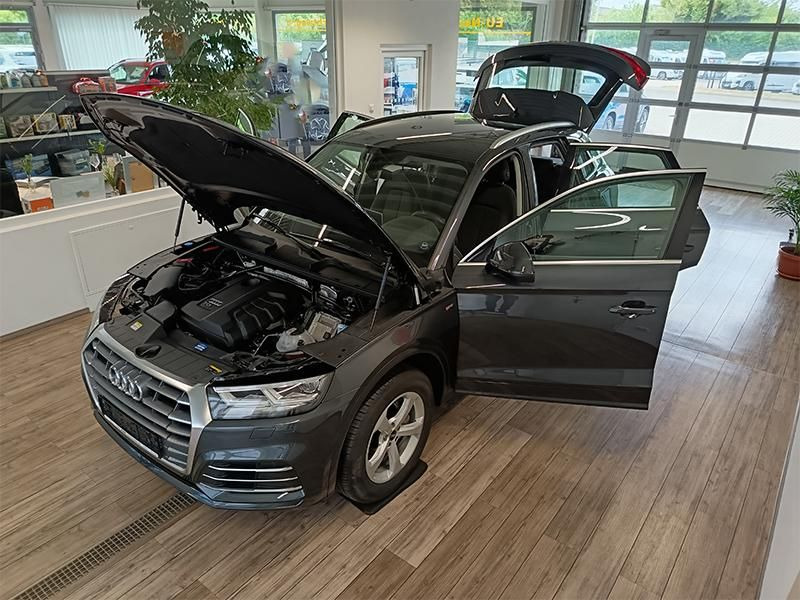 Audi Q5 40 TDI Quattro S-Line*AHK*NAVI*LED*R-KAM*DAB* - SUV: afbeelding 2 Audi Q5 40 TDI Quattro S-Line*AHK*NAVI*LED*R-KAM*DAB* - SUV: afbeelding 2