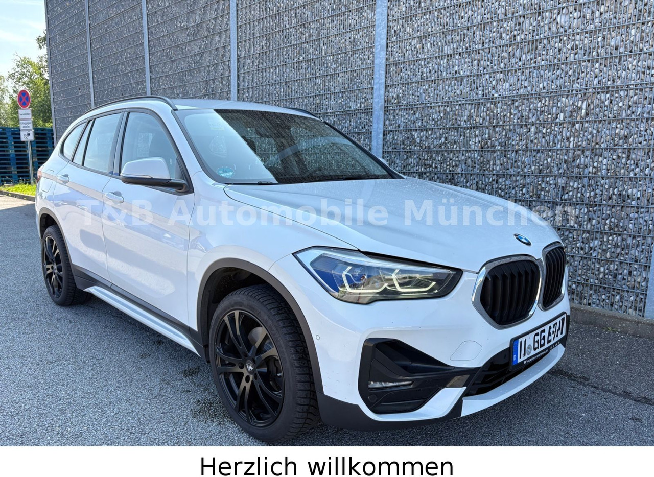 BMW X1 xDrive 18 d*Sport Line*LED*Navi*Teil-Leder* - SUV: afbeelding 5 BMW X1 xDrive 18 d*Sport Line*LED*Navi*Teil-Leder* - SUV: afbeelding 5