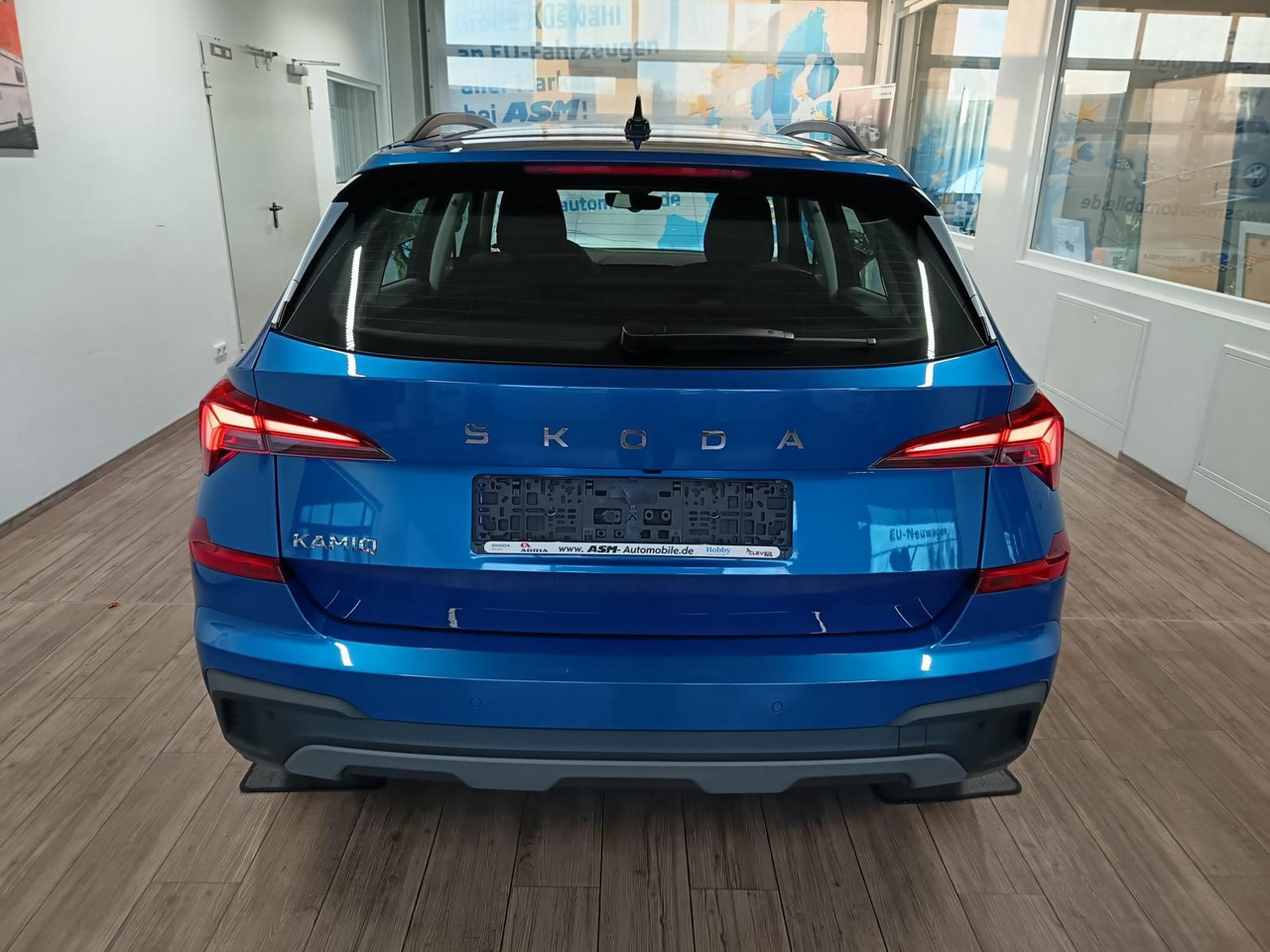 Skoda Kamiq 130 Jahre 1,5TSI DSG*AHK*ACC*LED*R-KAM*PDC - SUV: afbeelding 5 Skoda Kamiq 130 Jahre 1,5TSI DSG*AHK*ACC*LED*R-KAM*PDC - SUV: afbeelding 5