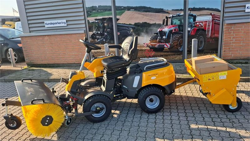 Stiga Park Pro 900 AWX Stiga Park Pro 900 AWX - Landbouwmachine: afbeelding 2 Stiga Park Pro 900 AWX Stiga Park Pro 900 AWX - Landbouwmachine: afbeelding 2