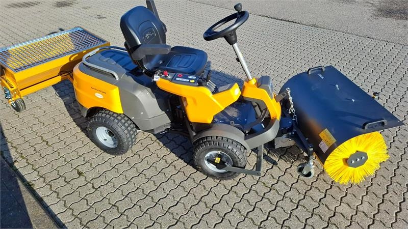 Stiga Park Pro 900 AWX Stiga Park Pro 900 AWX - Landbouwmachine: afbeelding 3 Stiga Park Pro 900 AWX Stiga Park Pro 900 AWX - Landbouwmachine: afbeelding 3