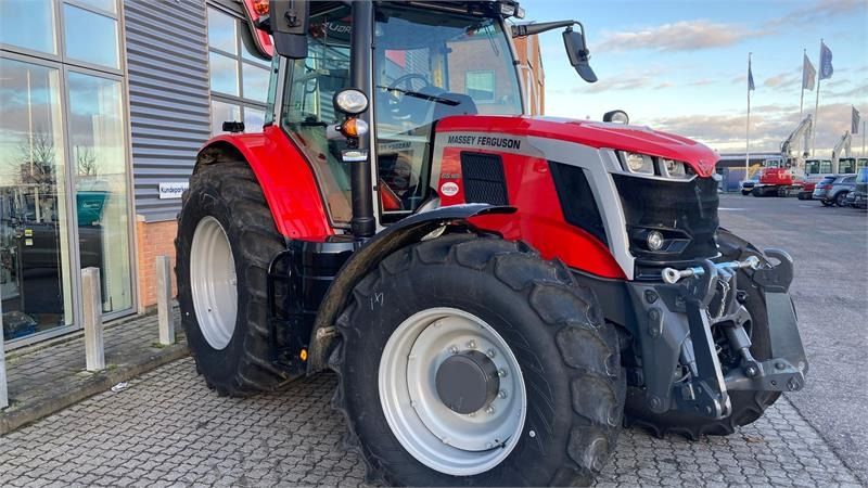 Massey Ferguson 6S.165 Dyna 6 Exclusive - Tractor: afbeelding 5 Massey Ferguson 6S.165 Dyna 6 Exclusive - Tractor: afbeelding 5