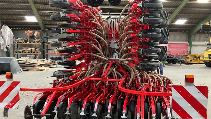 Pöttinger Terrasem C6 Fertilizer - Zaaimachine: afbeelding 4 Pöttinger Terrasem C6 Fertilizer - Zaaimachine: afbeelding 4