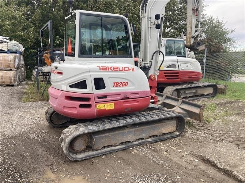 Takeuchi TB260 - Minigraafmachine: afbeelding 3 Takeuchi TB260 - Minigraafmachine: afbeelding 3