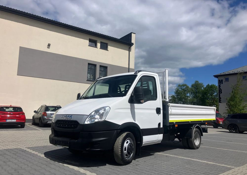 Iveco Iveco daily 35C13 wywrotka solidny kiper - Kipper bestelwagen: afbeelding 3 Iveco Iveco daily 35C13 wywrotka solidny kiper - Kipper bestelwagen: afbeelding 3