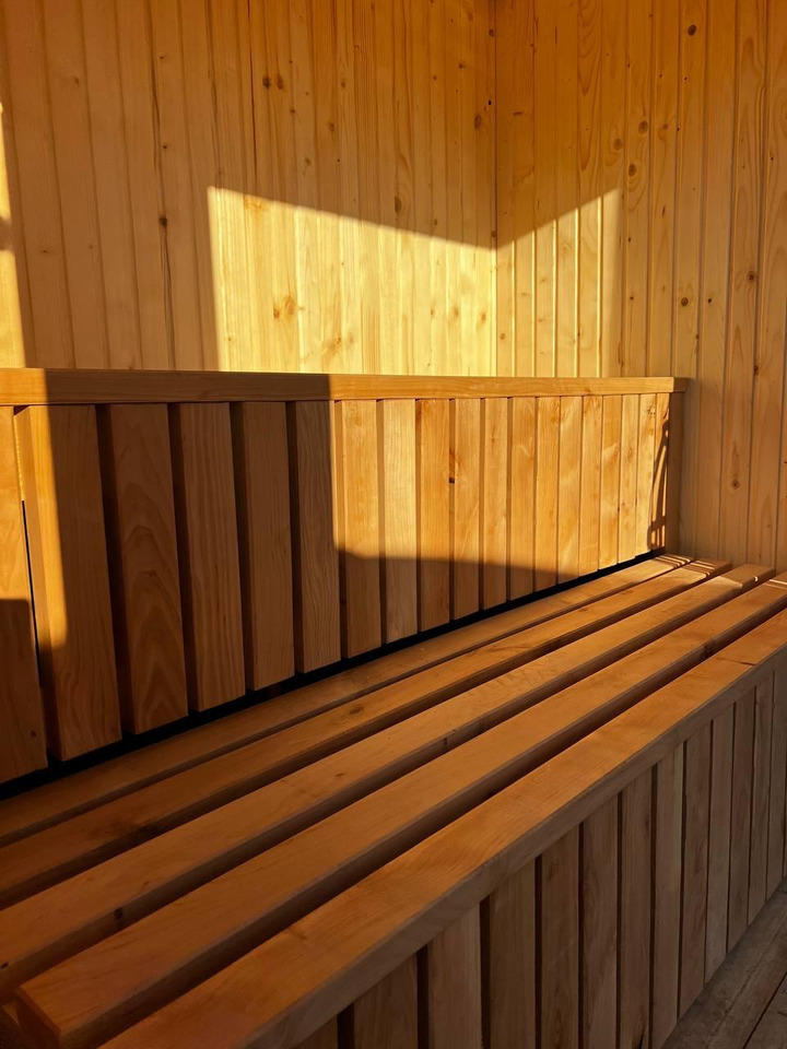 IDEX Sauna 200x220x200 cm – Compact Outdoor or Indoor Sauna Cabin Mobile Sauna - Wissellaadbak/ Container: afbeelding 5 IDEX Sauna 200x220x200 cm – Compact Outdoor or Indoor Sauna Cabin Mobile Sauna - Wissellaadbak/ Container: afbeelding 5