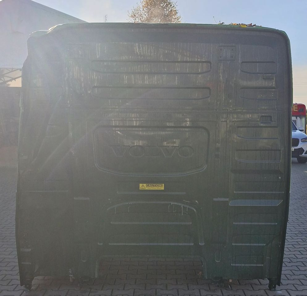 KABINA VOLVO FH5 2023R - Carrosserie en exterieur: afbeelding 2 KABINA VOLVO FH5 2023R - Carrosserie en exterieur: afbeelding 2