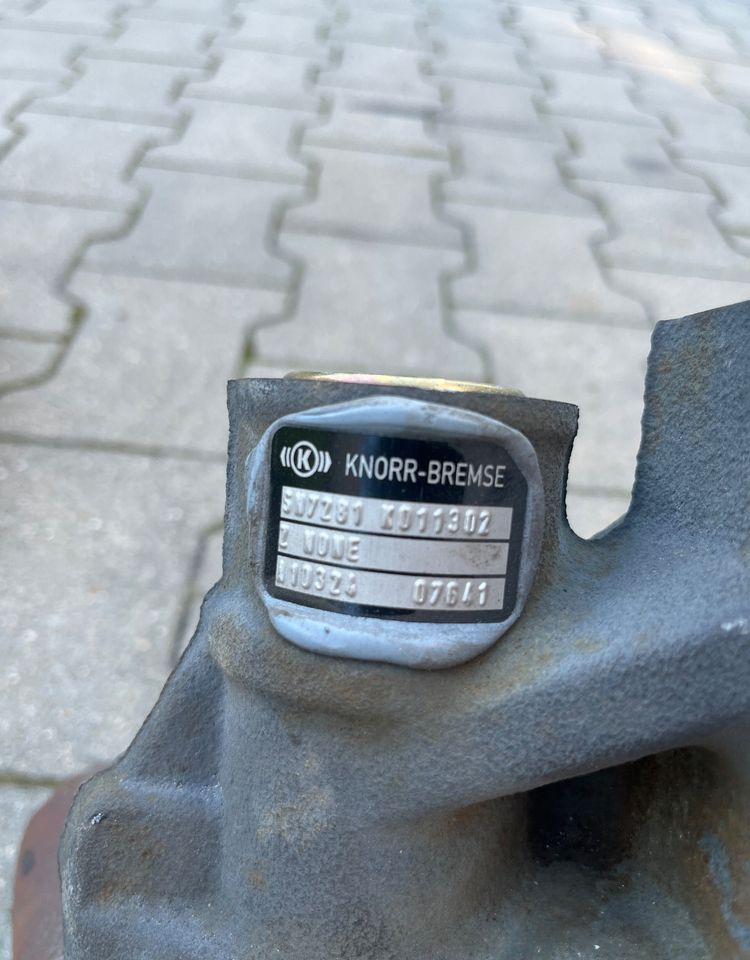 NOWY zacisk hamulcowy Knorr Bremse SN7281 Schmitz - Remklauw voor Vrachtwagen: afbeelding 4 NOWY zacisk hamulcowy Knorr Bremse SN7281 Schmitz - Remklauw voor Vrachtwagen: afbeelding 4