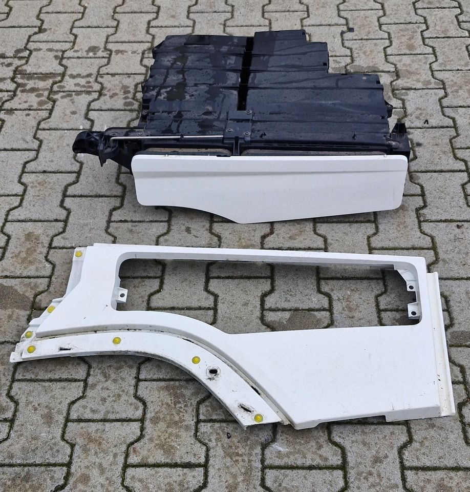 VOLVO FH4 FH5 SCHOWEK - Carrosserie en exterieur: afbeelding 1 VOLVO FH4 FH5 SCHOWEK - Carrosserie en exterieur: afbeelding 1