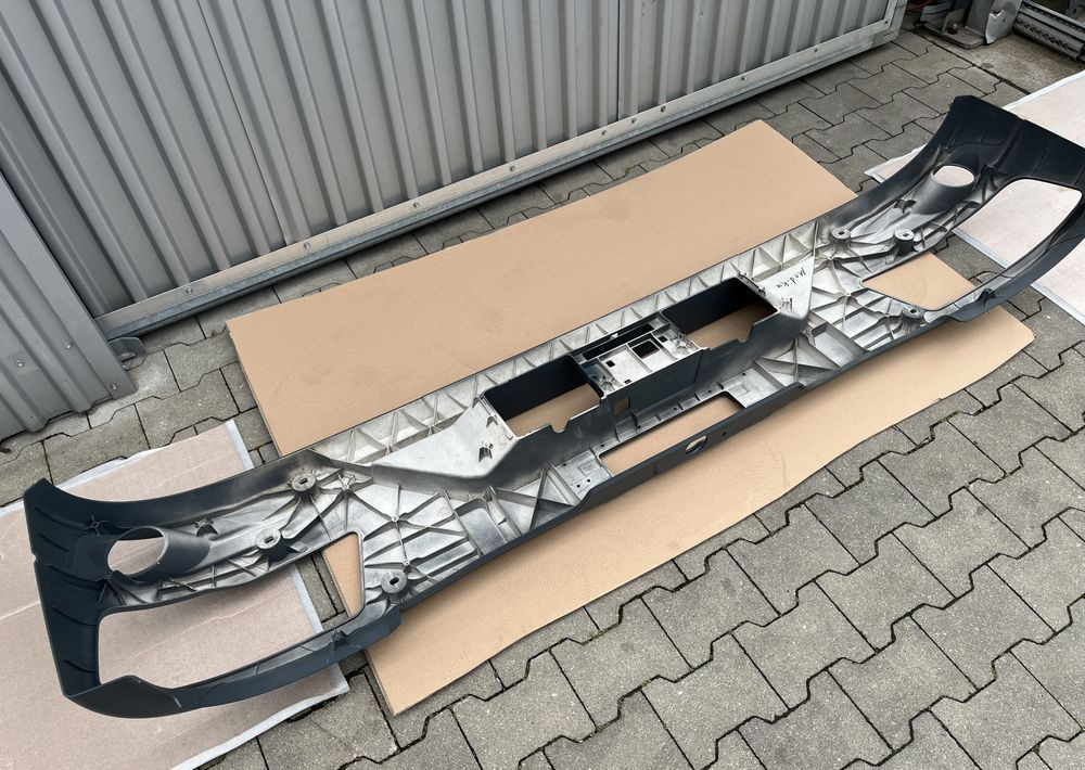 Zderzak MAN TGL TG3 nowy model oryginał - Bumper voor Vrachtwagen: afbeelding 3 Zderzak MAN TGL TG3 nowy model oryginał - Bumper voor Vrachtwagen: afbeelding 3