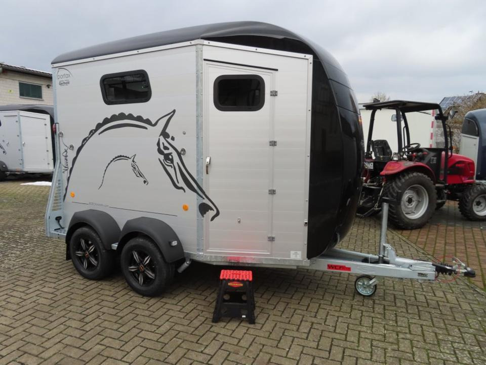 Paardentrailer Böckmann Pferdeanhänger Portax SKA 2025 WCF Fenster links/ rechts: afbeelding 8