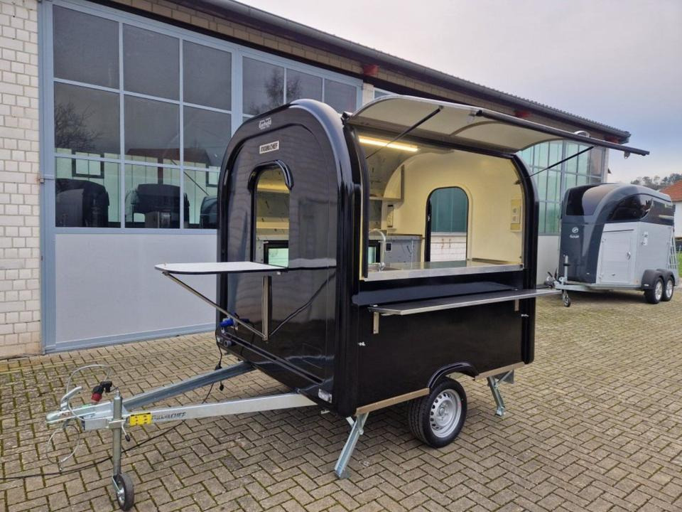 PKW-Anhänger Food-Trailer Cocktail Bar Verkaufsanhänger - Verkoopwagen: afbeelding 1 PKW-Anhänger Food-Trailer Cocktail Bar Verkaufsanhänger - Verkoopwagen: afbeelding 1