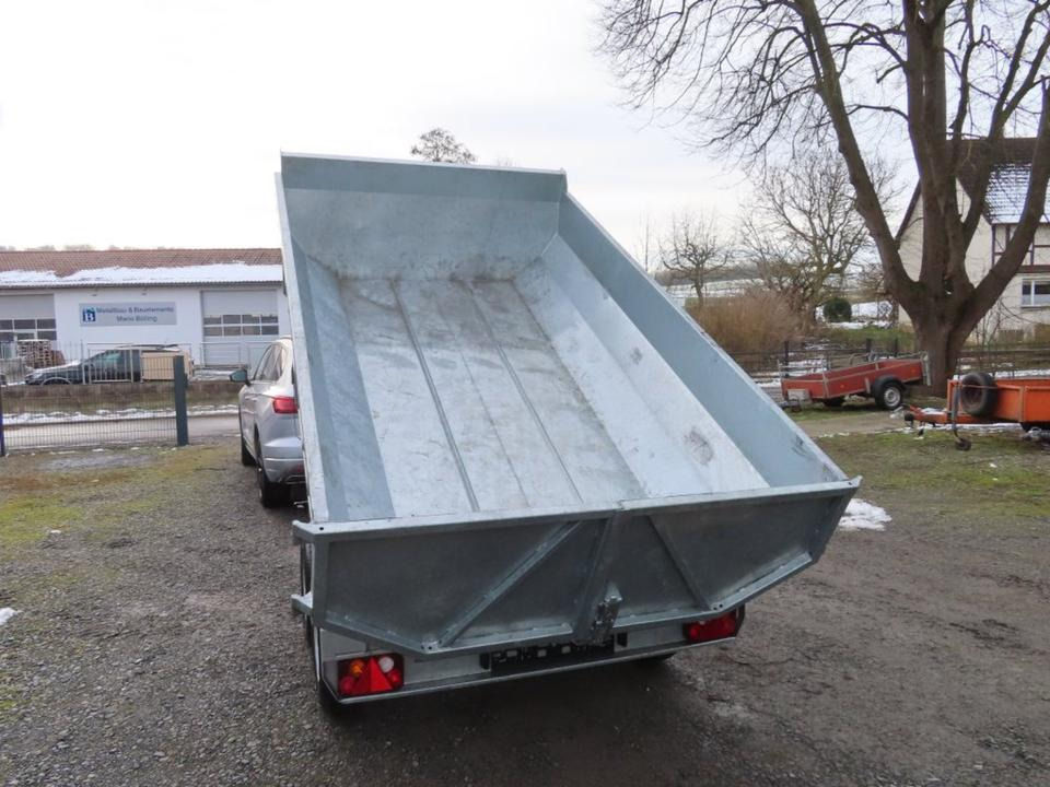 PKW Anhänger Kipper Muldenkipper Auffahrschienen 3,5t 100km/h - Kipper aanhangwagen: afbeelding 3 PKW Anhänger Kipper Muldenkipper Auffahrschienen 3,5t 100km/h - Kipper aanhangwagen: afbeelding 3