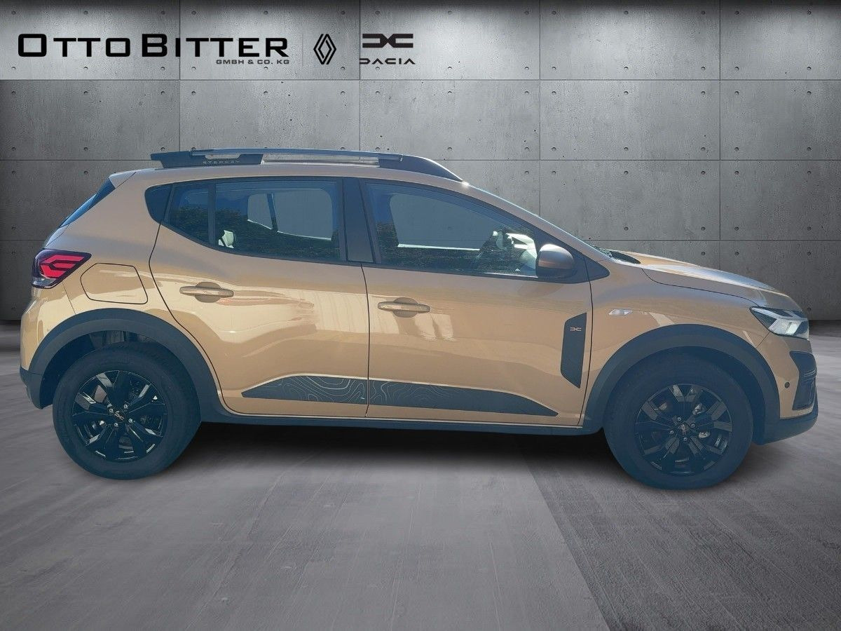 Dacia Sandero Stepway Extreme TCe110 CITY-PAKET/NAVI - Sedan: afbeelding 5 Dacia Sandero Stepway Extreme TCe110 CITY-PAKET/NAVI - Sedan: afbeelding 5