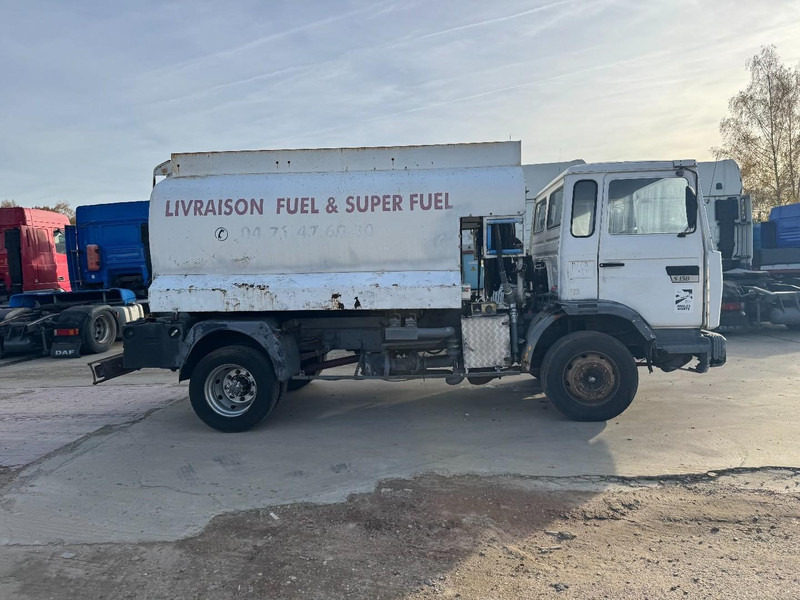 Renault S 150 SUSPENSION LAMES / 7000 L / POMPE & BOITE MANUELLE / CAMION FRANCAIS!!!) - Tankwagen: afbeelding 4 Renault S 150 SUSPENSION LAMES / 7000 L / POMPE & BOITE MANUELLE / CAMION FRANCAIS!!!) - Tankwagen: afbeelding 4