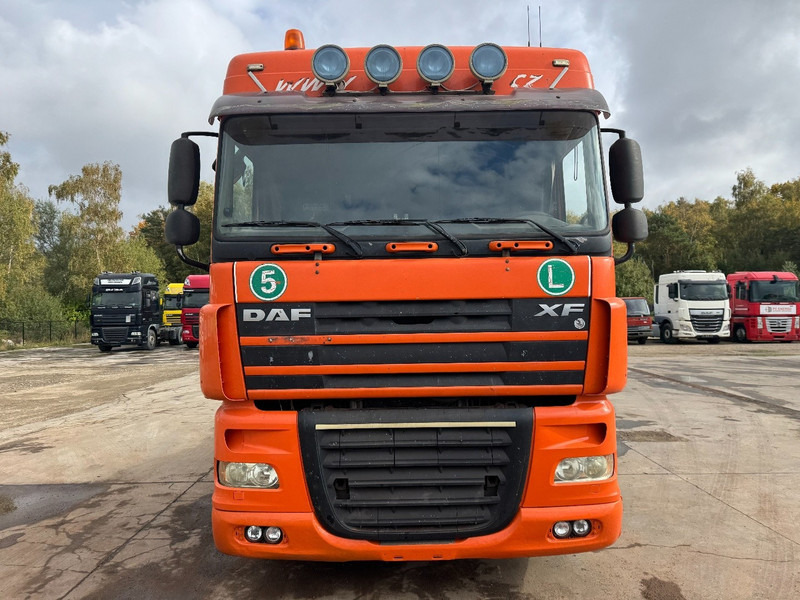 DAF 105 XF 460 Space Cab (MANUAL GEARBOX / BOITE MANUELLE) - Trekker: afbeelding 2 DAF 105 XF 460 Space Cab (MANUAL GEARBOX / BOITE MANUELLE) - Trekker: afbeelding 2