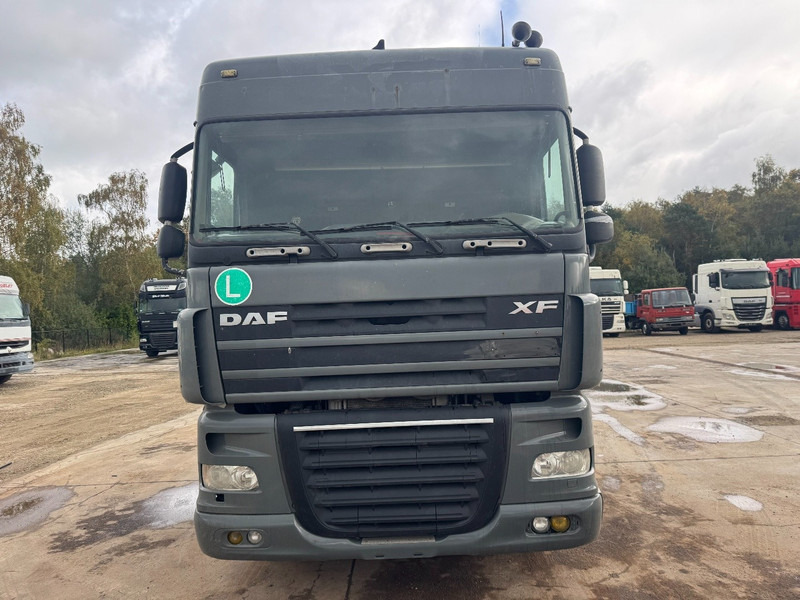 DAF 105 XF 460 Space Cab (MANUAL GEARBOX / BOITE MANUELLE) - Trekker: afbeelding 2 DAF 105 XF 460 Space Cab (MANUAL GEARBOX / BOITE MANUELLE) - Trekker: afbeelding 2